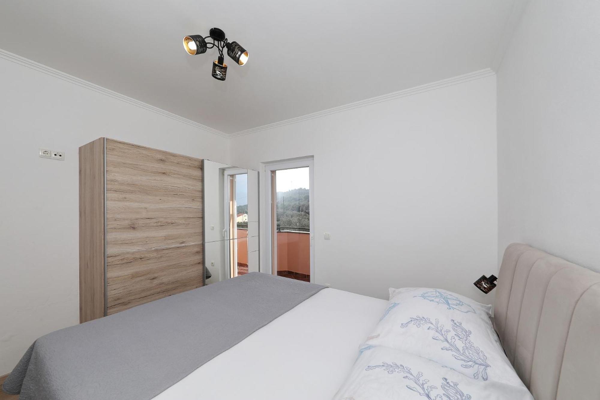 Apartman Sipina 3 쿠클리차 외부 사진