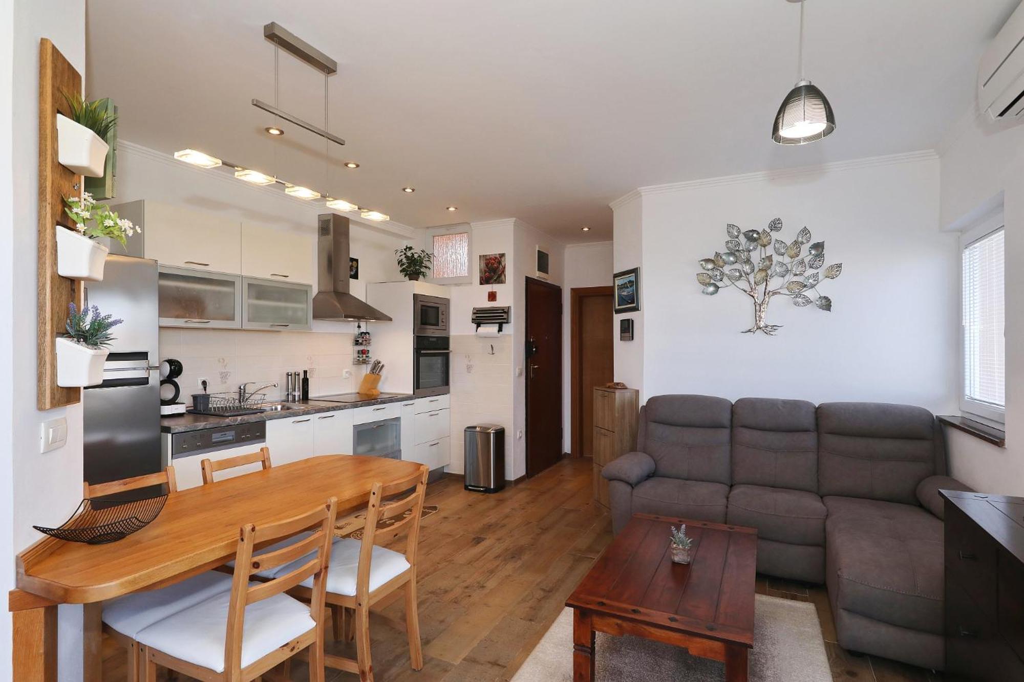 Apartman Sipina 3 쿠클리차 외부 사진